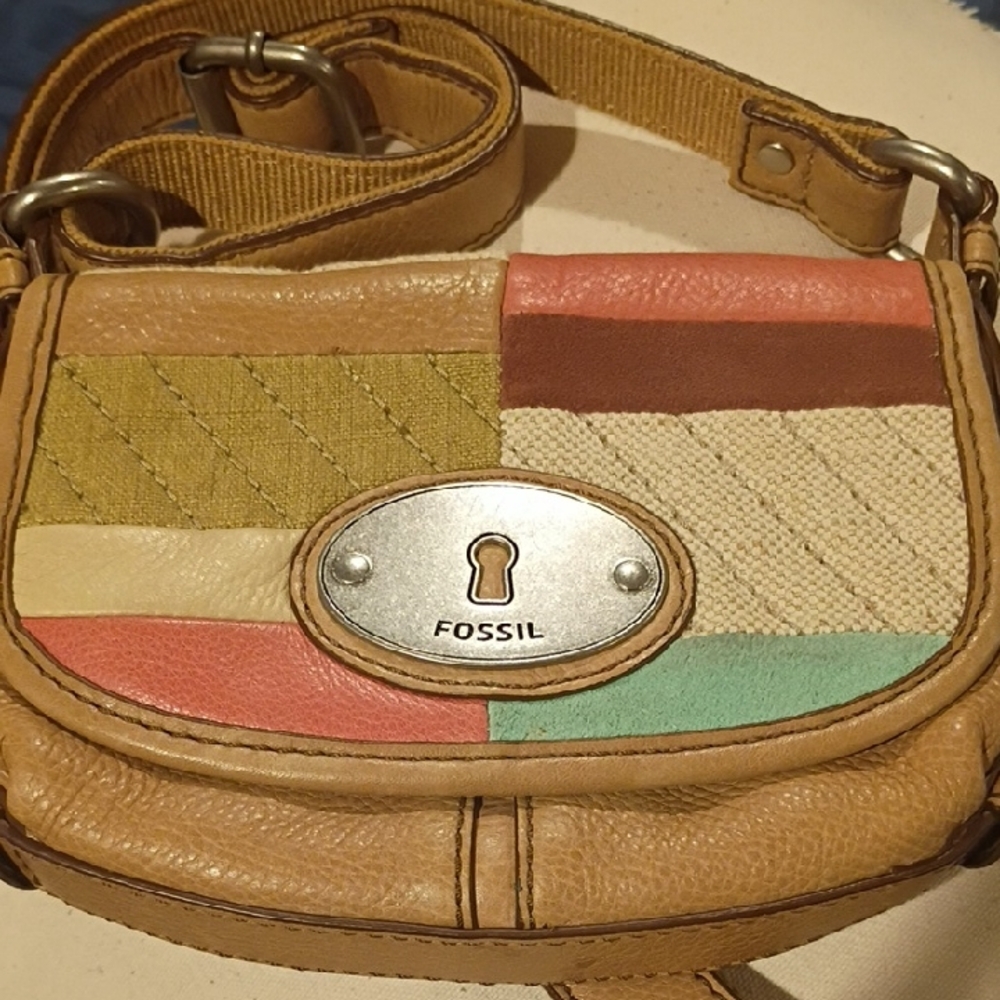 Fossil Women's small Colorblock Crossbody Bag - Tan And Nude Colors